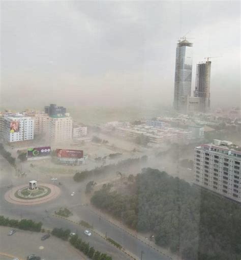 An Intense Dust Storm Hits Karachi Five Dead 86 Injured Incpak