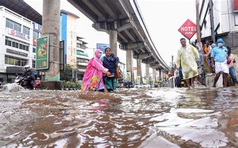 Heavy Rains To Continue In Kerala Imd Sounds Yellow Alert In All