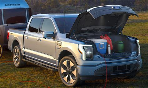 2025 Ford F-150 Lightning Towing Capacity: EV Charges Ahead - Inside