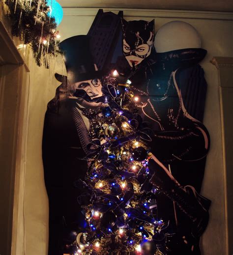 Introducir 89+ imagen batman christmas tree - Abzlocal.mx