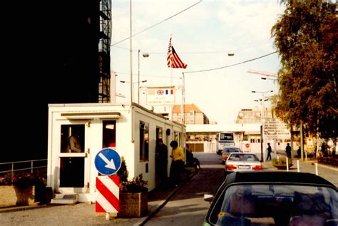 Checkpoint Charlie, Berlin Wall, 25 years later – Walking Together in ...