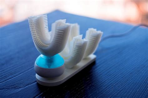 amabrush automatic toothbrush takes 10 seconds to clean your teeth