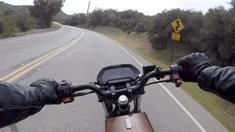 Onyx Rcr First Ride Flying Fast On This 60 Mph Electric Moped