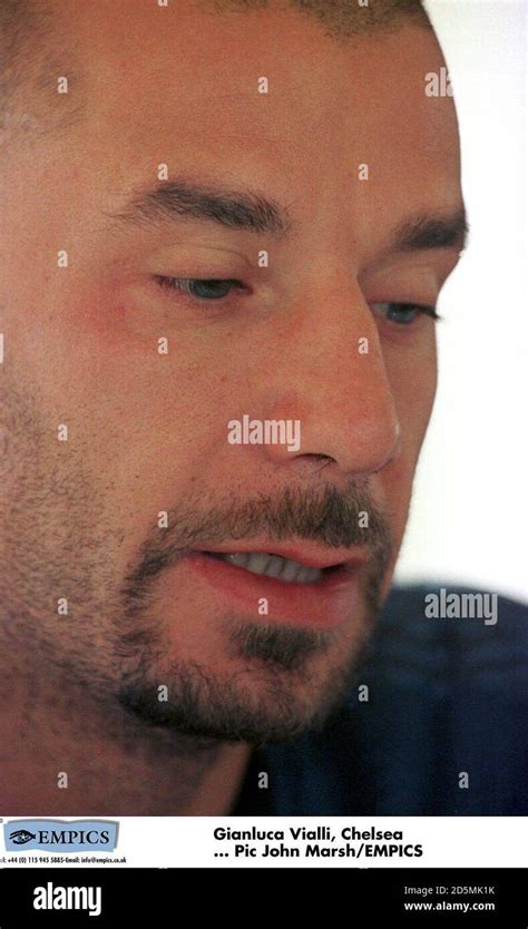 Gianluca Vialli Chelsea Hi Res Stock Photography And Images Alamy