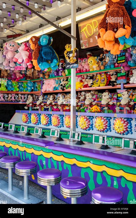 The Morris Stampede midway in Morris, Manitoba, Canada Stock Photo - Alamy