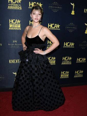 Madelyn Cline Madelyncline Nude Leaks OnlyFans Leaked Models Thefappening2015