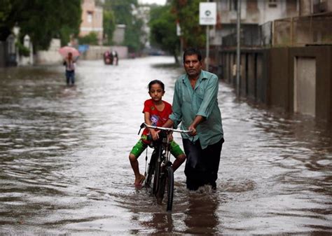 Al menos 35 muertos y más de 1 5 millones de afectados por las lluvias