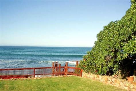 Jeffrey's Bay Beach House - Jeffreys Bay Accommodation.