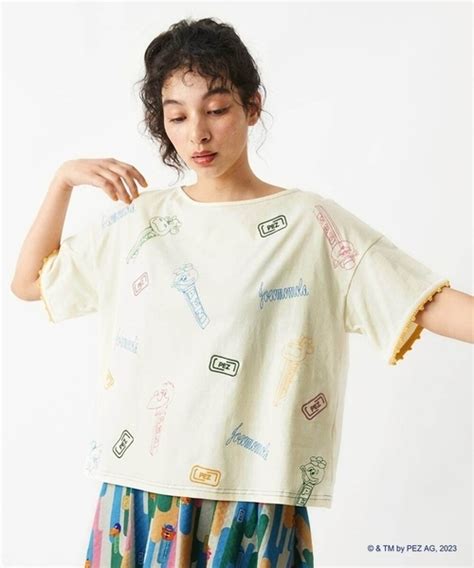 Jocomomola（ホコモモラ）の「pez Friends モチーフtシャツ（tシャツ カットソー）」 Wear