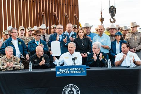 Texas Governor Signs Bill Making Illegal Migrant Entry From Mexico A