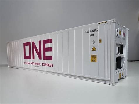 Atlas Releases O Scale 40 Intermodal Reefer Container Railroad Model