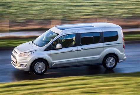 Ford Grand Tourneo Connect Review 2022 Parkers