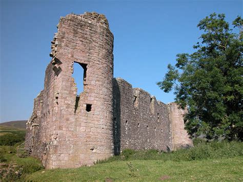 Morton Castle Feature Page on Undiscovered Scotland