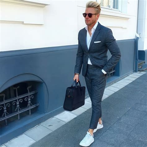 Graduation outfits for guys | Dresses Images 2022 | Page 3