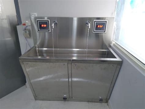 Matrix Stainless Steel Surgical Scrub Sink For Hospital Size 7 20