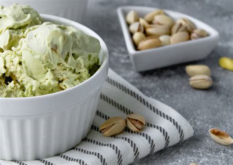 Glace artisanale aux pistaches Réalisez votre dessert préféré à la