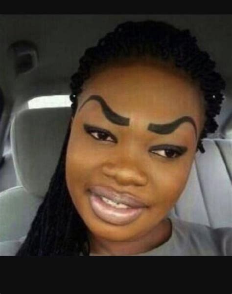 They look like Dothraki weapons : r/awfuleyebrows