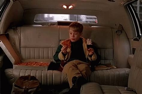 Home Alone Pizza GIF - Home Alone Pizza Idk - Discover & Share GIFs