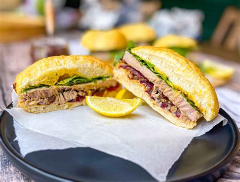 how to grill tuna steaks 4