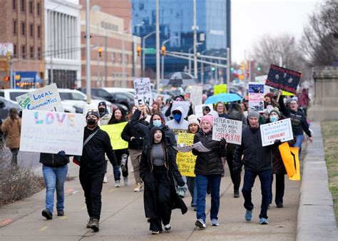 Anti-Trump protestors rally against Project 2025