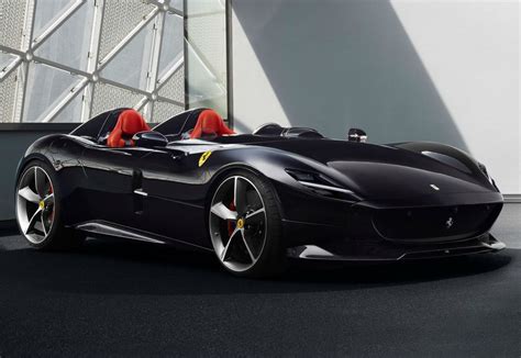 Ferrari Mostra As Monza Sp1 E Sp2 Em Paris