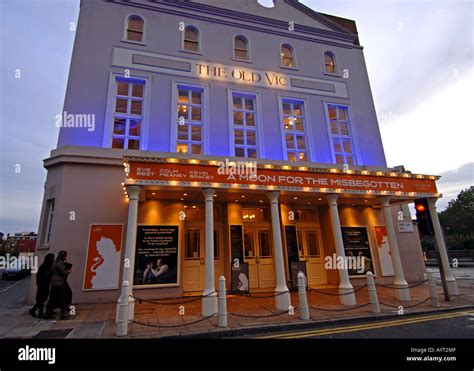 The Old Vic Theatre The Cut Waterloo London Uk Stock Photo 9813454