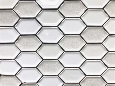 Honeycomb Beveled Picket Porcelain Mosaic Tiles Pearl White Rocky