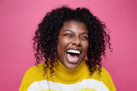 Here S What Happens To Your Body When You Laugh The Healthy Reader S Digest