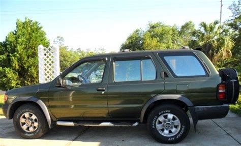 Find Used 1997 Nissan Pathfinder SE Sport Utility 4 Door 3 3L In Ocala