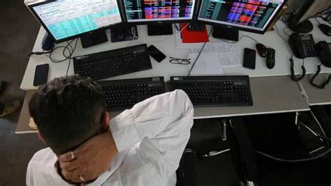 Market Highlights Sensex Sheds 365 Pts Nifty Down 115 Pvt Bank