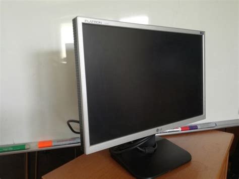 Monitor LG FLATRON L192WS SN