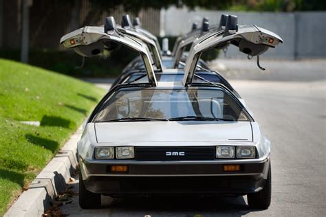 La Delorean De Retour Vers Le Futur Revient Sur Les Routes Américaines Les Classiques