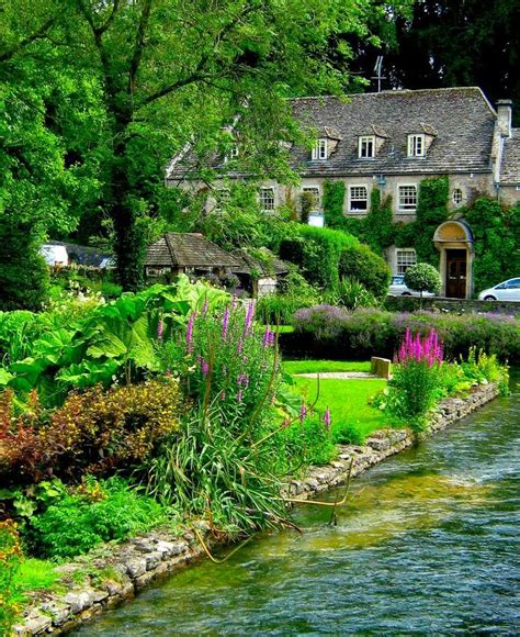 Bibury, Gloucestershire, England | Incredible Pics