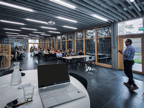 Produktvorstellungen bei Brütsch Elektronik AG und Jossi AG | Brütsch