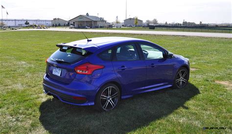 2016 Ford Focus St Kona Blue 77