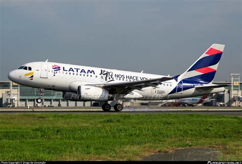 HC CPZ LATAM Airlines Ecuador Airbus A319 132 Photo By Diogo Da