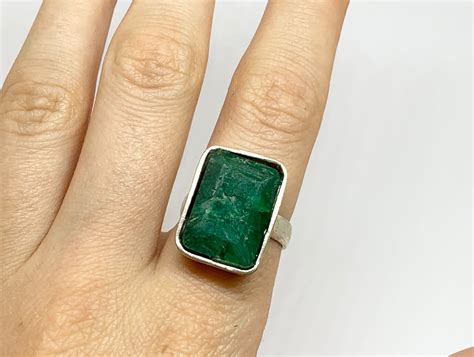 Ring I Silver Med Gr N Emerald Smaragd Sten Kr K P P