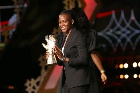 Super Falcons Goalie Nnadozie Wins Best Goalkeeper Award In France