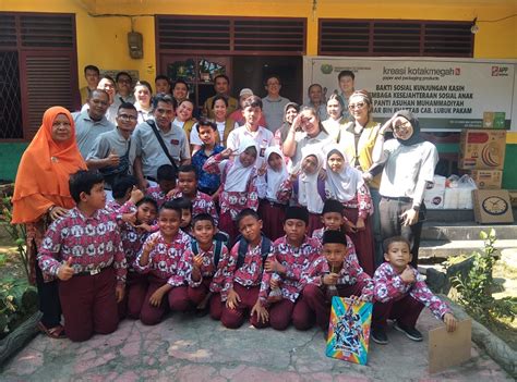 Kunjungan Kasih Ke Panti Asuhan Yayasan Buddha Tzu Chi Indonesia