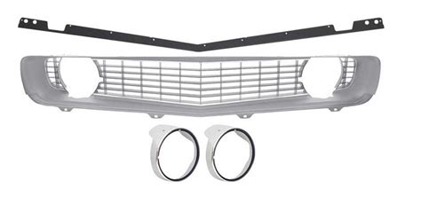 Standard Grill Kit Silver W Headlamp Bezels Chrome Ring Camaro