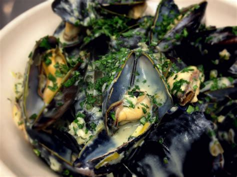 Thai Green Curry with Mussels - Pantry No. 7