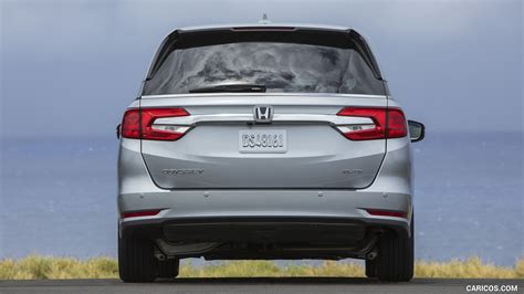 2018 Honda Odyssey Elite Rear Caricos