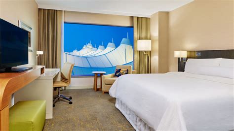 Guest Room Amenities | Westin Denver International Airport