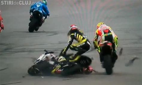 Accident Teribil La Sepang In Moto Gp Marco Simoncelli A Murit Video