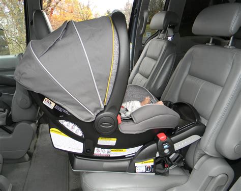 Graco Snugride 40 Click Connect Infant Carseat Review Its Good To Be