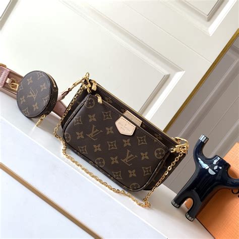 Louis Vuitton Monogram Women Louis Vuitton Multi Pochette Accessoires