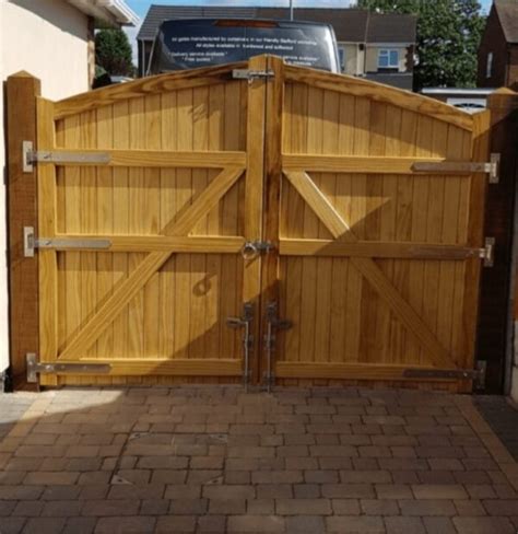 For Gates And Doors A Timber Gates And Garage Doors