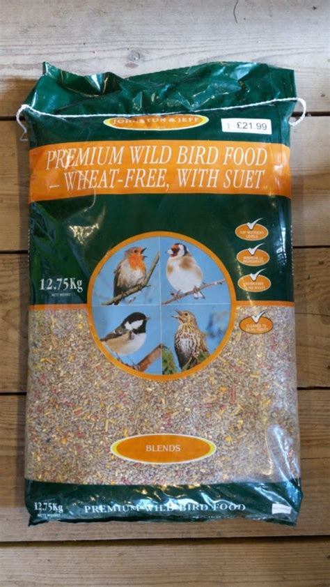 Premium Wild Bird Food Wheat Free With Suet