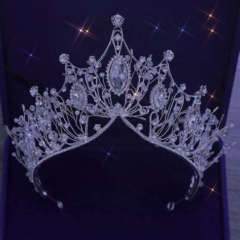 Share Fl Crown Aesthetic Quinceanera Crown Beautiful Tiaras