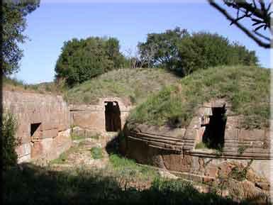 Gli Etruschi A Cerveteri La Nuova Guida Alla Necropoli Di Ennio